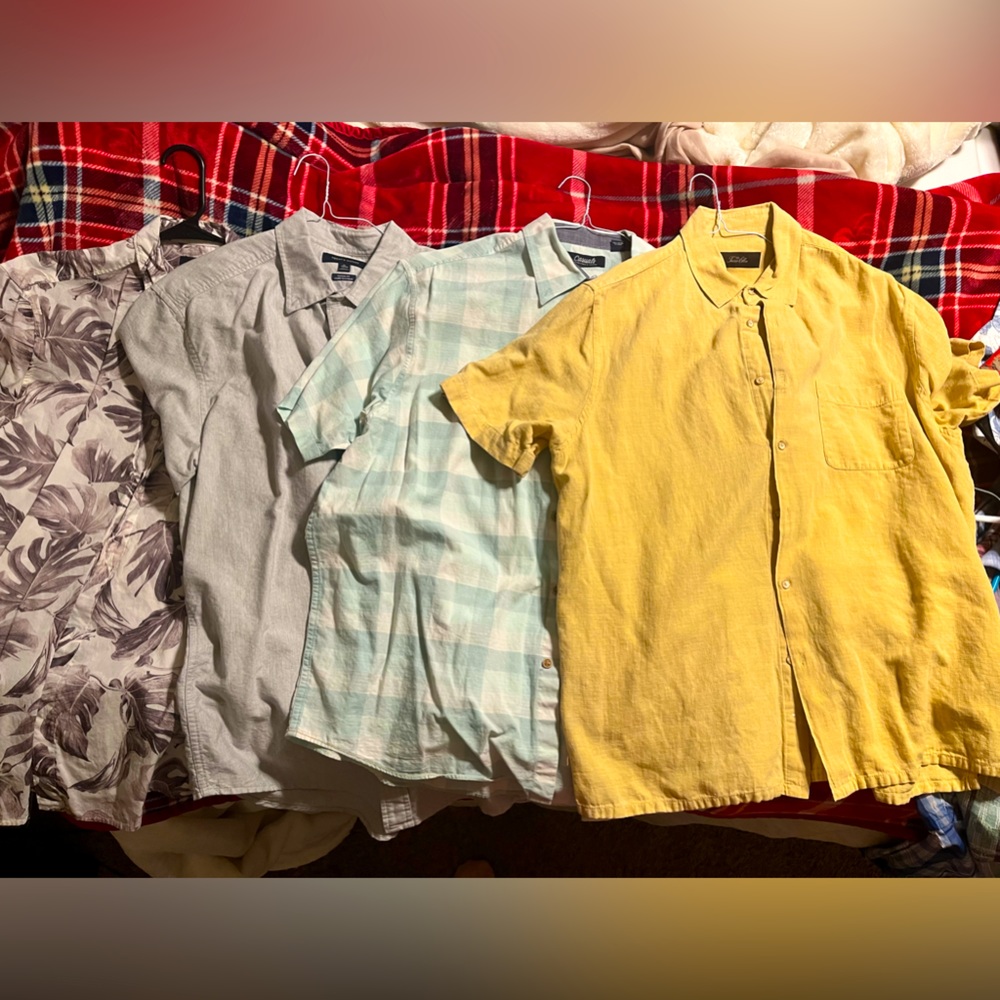 Lot of 4 men’s shirts